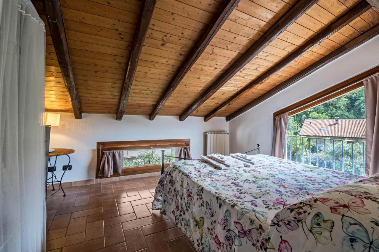 Mansarda Con Vista Lago Sulzano Luaran gambar