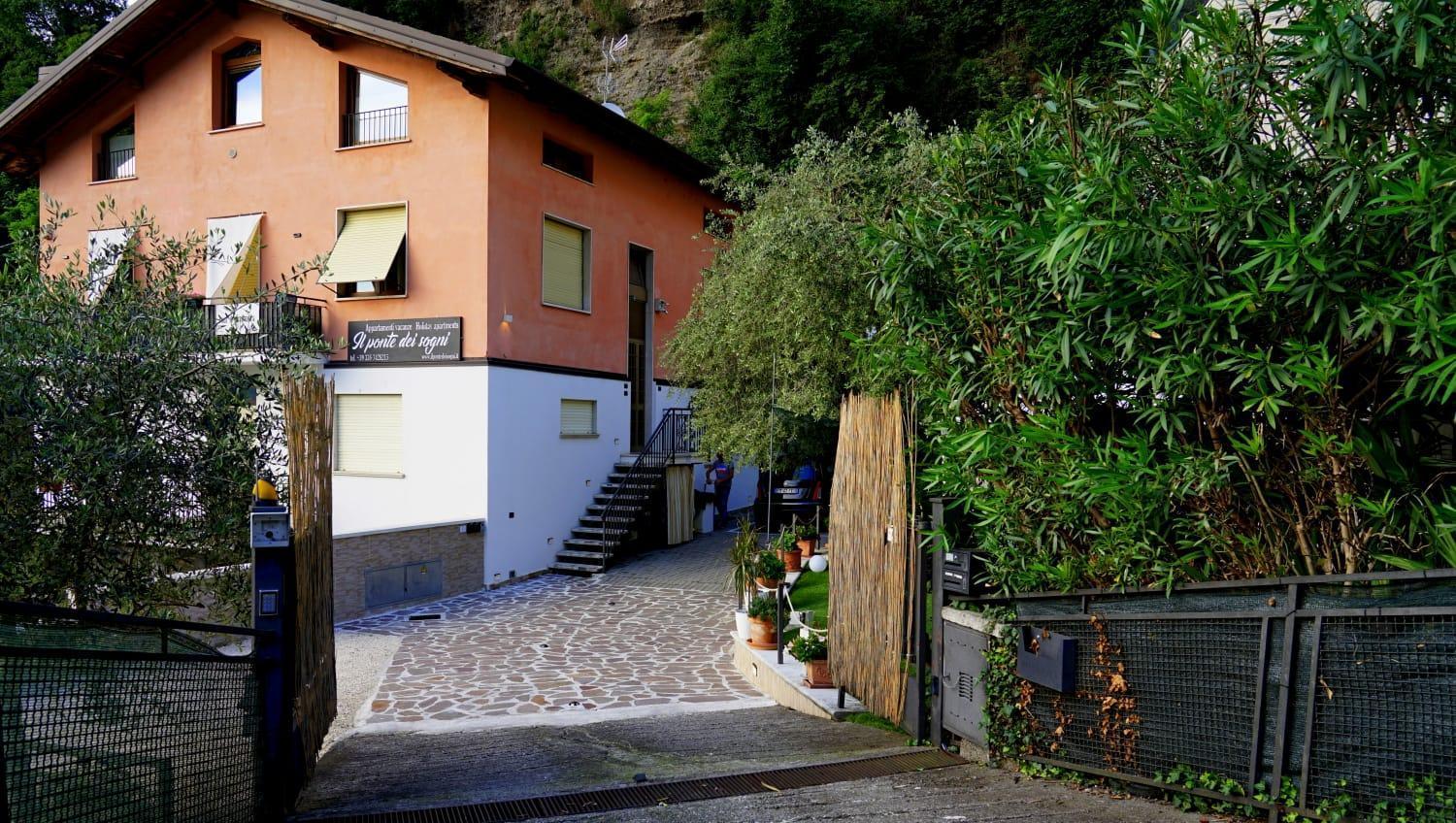 Mansarda Con Vista Lago Sulzano Luaran gambar